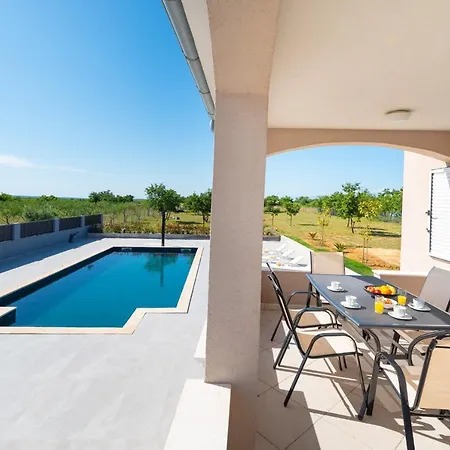 Dalmatia Bei Holiday home