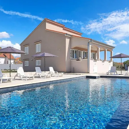 Dalmatia Bei Holiday home