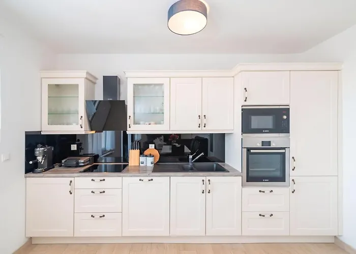 Dalmatia Bei 펜션 *