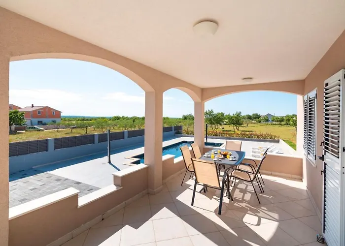 펜션 Dalmatia Bei *